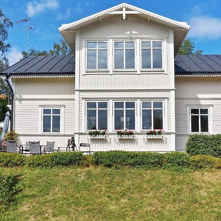 8 Person Holiday Home In Grisslehamn Exterior photo